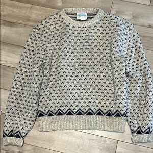 Vintage Royal North Mill Outfitters Wool Sweater